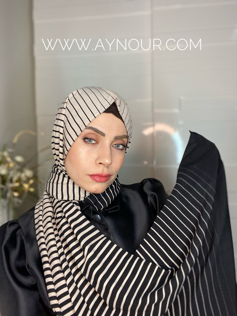 Line and line Printed non transparent luxurious fabric Hijab 2021 - Aynour.com