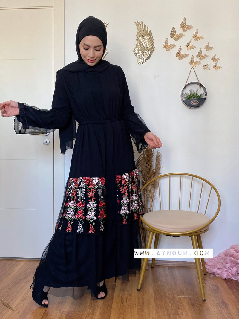 Modest flowers tulle Queen Abaya 2021 - Aynour.com